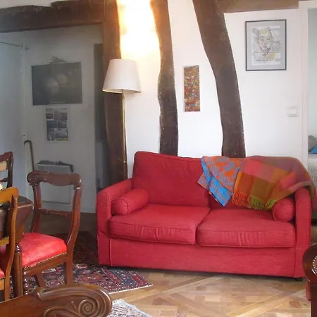 Charming Apt On The Banks Of The Seine *